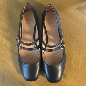 Coach Whitley Mary Jane